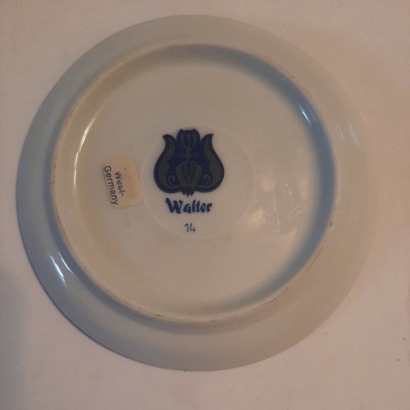 1966 Joan Walsh Anglund 4" Plate Coaster Children Seesaw Teeter Totter W Germ - Picture 5 of 6